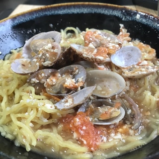 アサリの出汁で、トマト豆腐ラーメン